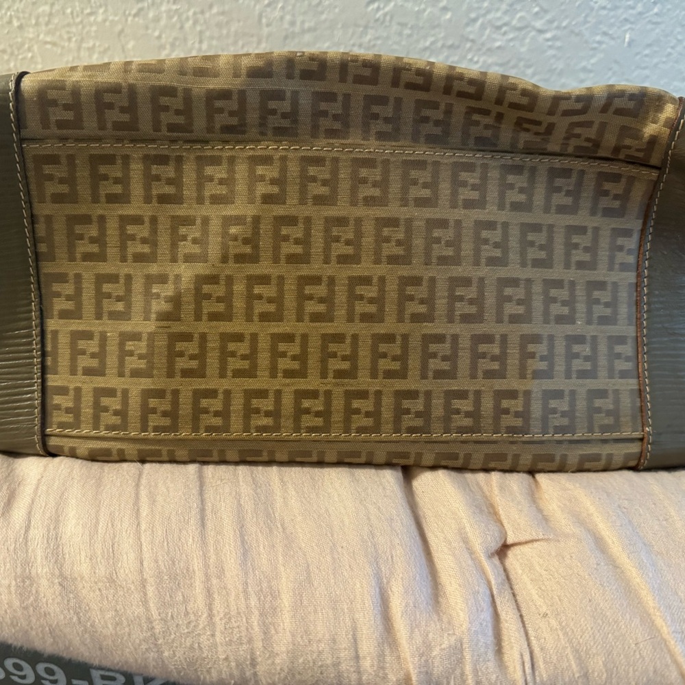 Fendi Brown and Tan Handbag Boston bag VINTAGE EXCELLENT CONDITION - Picture 7 of 11